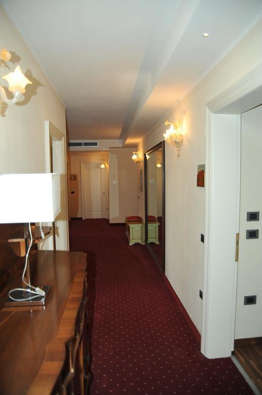 Albergo Minuetto Adria Exterior foto