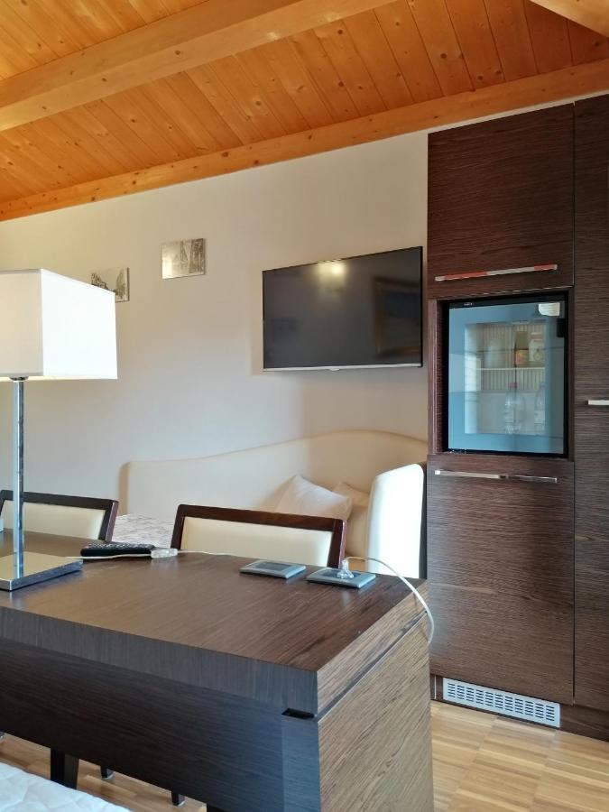 Albergo Minuetto Adria Exterior foto